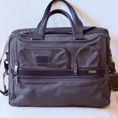 2026年最新】tumi トゥミ 26141 alpha2の人気アイテム - メルカリ