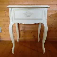 2026年最新】Laura Ashley サイドテーブル・ナイトテーブル・ロー