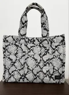 2026年最新】HEAD PORTER パイソンの人気アイテム - メルカリ