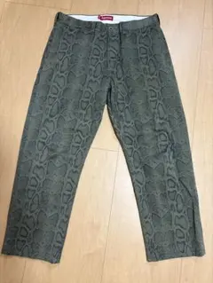 2026年最新】supreme chino pant snakeの人気アイテム - メルカリ