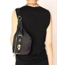 2026年最新】シータパランティカ ポーチバッグの人気アイテム - メルカリ