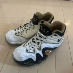 2026年最新】NIKE ZOOM UPTEMPO V PREMIUMの人気アイテム - メルカリ