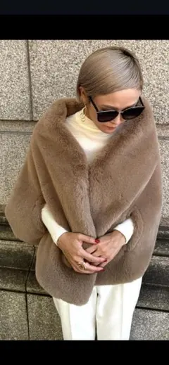 2026年最新】JENNE ポンチョ・ケープコートの人気アイテム - メルカリ