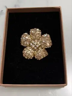 2026年最新】ブローチ フォクシーの人気アイテム - メルカリ