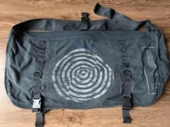 2026年最新】UNDERCOVER メッセンジャーバッグの人気アイテム - メルカリ