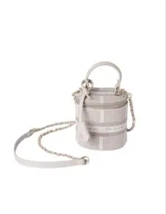 2026年最新】herlipto バニティバッグの人気アイテム - メルカリ