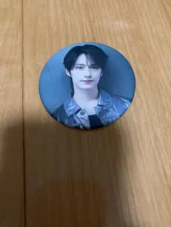 2026年最新】SEVENTEEN ジュン 缶バッジの人気アイテム - メルカリ