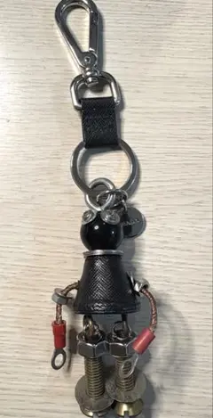 2026年最新】プラダキーリングの人気アイテム - メルカリ