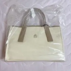 2026年最新】TROIS logo basic tote bagの人気アイテム - メルカリ