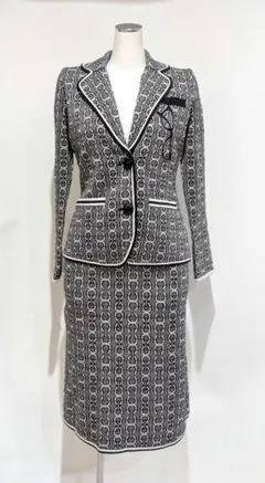 2026年最新】レジィーナロマンティコ スーツの人気アイテム - メルカリ