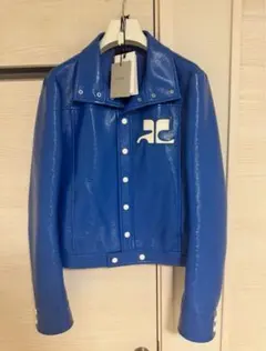 2026年最新】Courreges ジャケット・アウターの人気アイテム - メルカリ