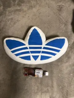 2026年最新】adidasクッション非売品の人気アイテム - メルカリ