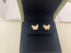 2026年最新】ヴァンクリーフ ピアス 箱の人気アイテム - メルカリ