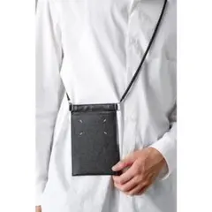 2026年最新】Maison Margiela スマホショルダーバッグの人気アイテム