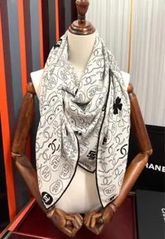 2026年最新】chanel シャネル スカーフの人気アイテム - メルカリ