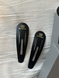 2026年最新】BALENCIAGA ヘアピンの人気アイテム - メルカリ