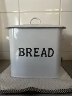 2026年最新】ホーローブレッド缶の人気アイテム - メルカリ