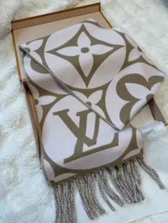 2026年最新】ヴィトン マフラー メダリオンの人気アイテム - メルカリ