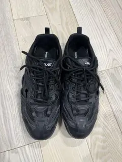 2026年最新】バレンシアガドライブスニーカーの人気アイテム - メルカリ