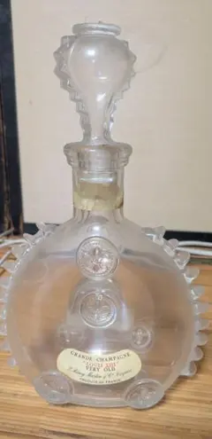 2026年最新】ルイ13世 バカラ 瓶の人気アイテム - メルカリ