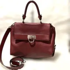 2026年最新】フェラガモ ソフィアの人気アイテム - メルカリ