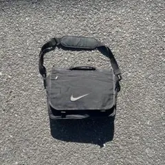 2026年最新】NIKE ワンショルダーバッグの人気アイテム - メルカリ