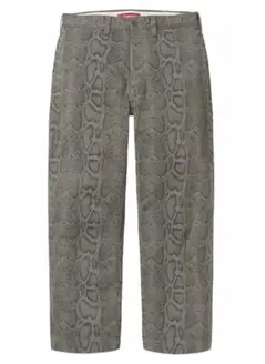 2026年最新】supreme chino pant snakeの人気アイテム - メルカリ