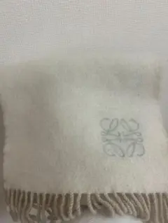 2026年最新】ロエベ マフラー 白の人気アイテム - メルカリ