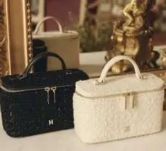 2026年最新】herlipto バニティバッグの人気アイテム - メルカリ