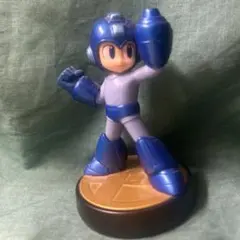 2026年最新】amiibo ロックマン ゴールドの人気アイテム - メルカリ