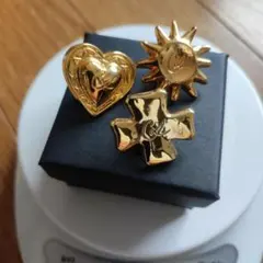 2026年最新】christian lacroix ブローチの人気アイテム - メルカリ
