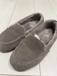 2026年最新】ugg モカシン ヘイリーの人気アイテム - メルカリ
