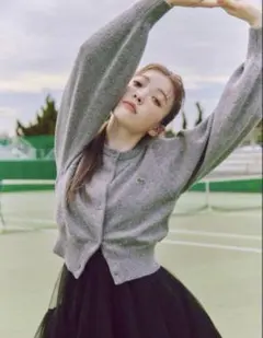 2026年最新】ラメニットカーディガン ラコステの人気アイテム - メルカリ