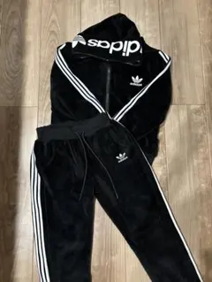 2026年最新】ベロア adidas ジャージの人気アイテム - メルカリ