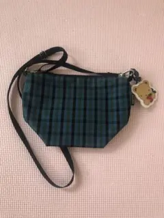 2026年最新】ファミリア 舟形 ポシェットの人気アイテム - メルカリ