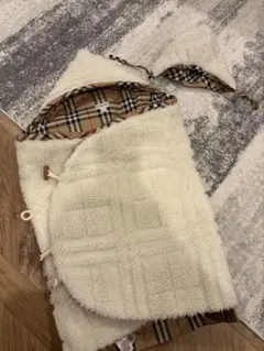 2026年最新】BURBERRY おくるみ・ブランケットの人気アイテム - メルカリ