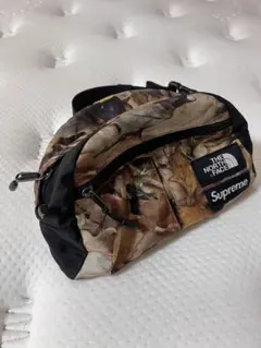 2026年最新】supreme バックパック 迷彩の人気アイテム - メルカリ