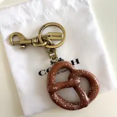 2026年最新】プレッツェル コーチの人気アイテム - メルカリ