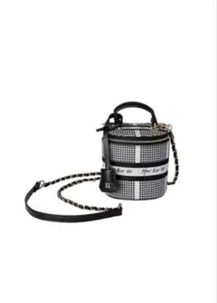 2026年最新】her lip to バニティの人気アイテム - メルカリ