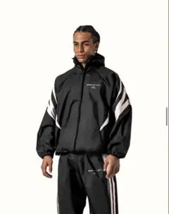 2026年最新】LYFT トラックジャケットの人気アイテム - メルカリ