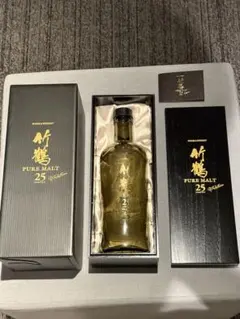 2026年最新】ニッカウヰスキー竹鶴25年ピュアモルト700mlの人気