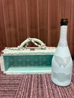 2026年最新】エンジェル 空箱 ファーの人気アイテム - メルカリ