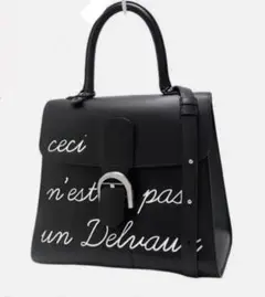 2026年最新】デルヴォールーモアの人気アイテム - メルカリ