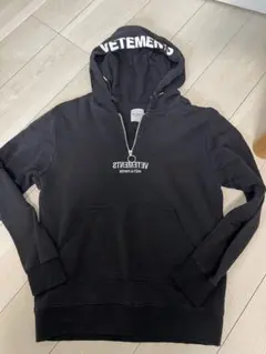 2026年最新】vetementsパーカーの人気アイテム - メルカリ