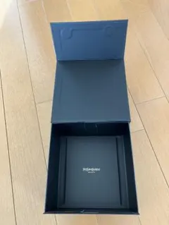 2026年最新】イブサンローラン空箱の人気アイテム - メルカリ