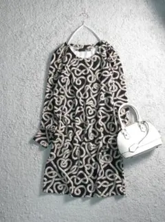 2026年最新】moschino ワンピースの人気アイテム - メルカリ