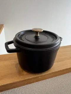 2026年最新】ストウブ 16cm 旧型の人気アイテム - メルカリ