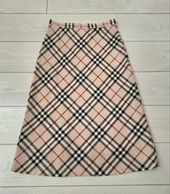 2026年最新】バーバリーノバチェックスカートの人気アイテム - メルカリ