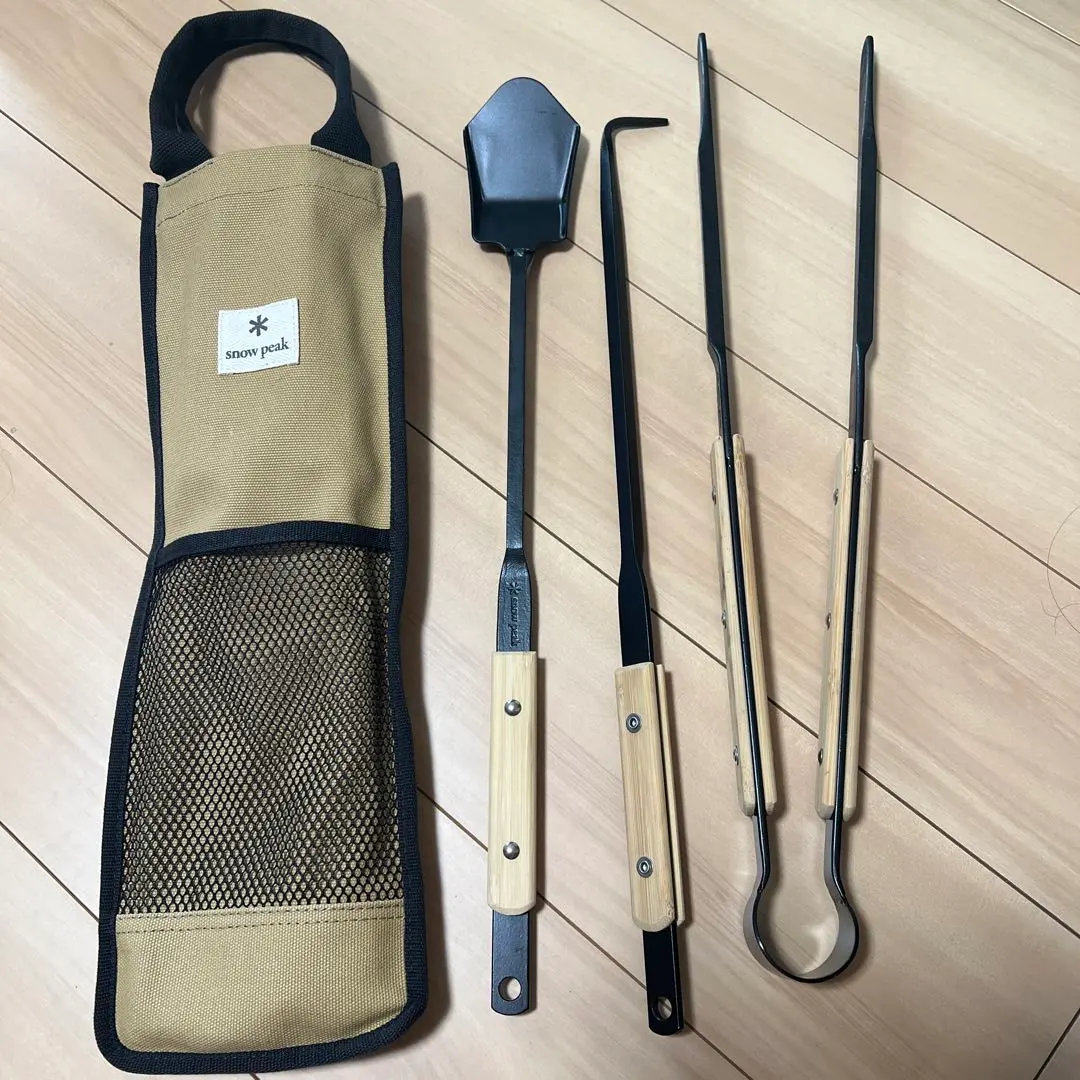 2026年最新】スノーピーク 焚火ツールセットproの人気アイテム - メルカリ