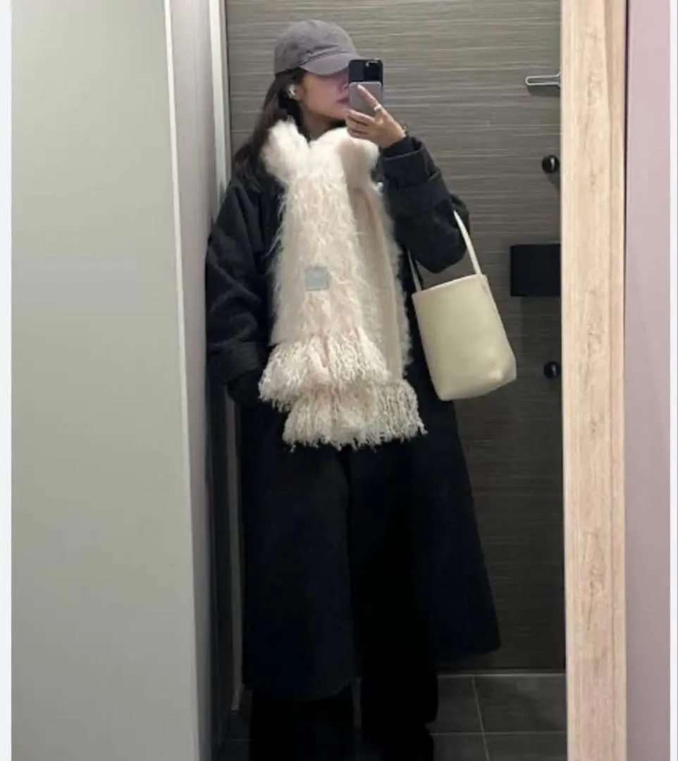 2026年最新】pigalle shaggy mufflerの人気アイテム - メルカリ